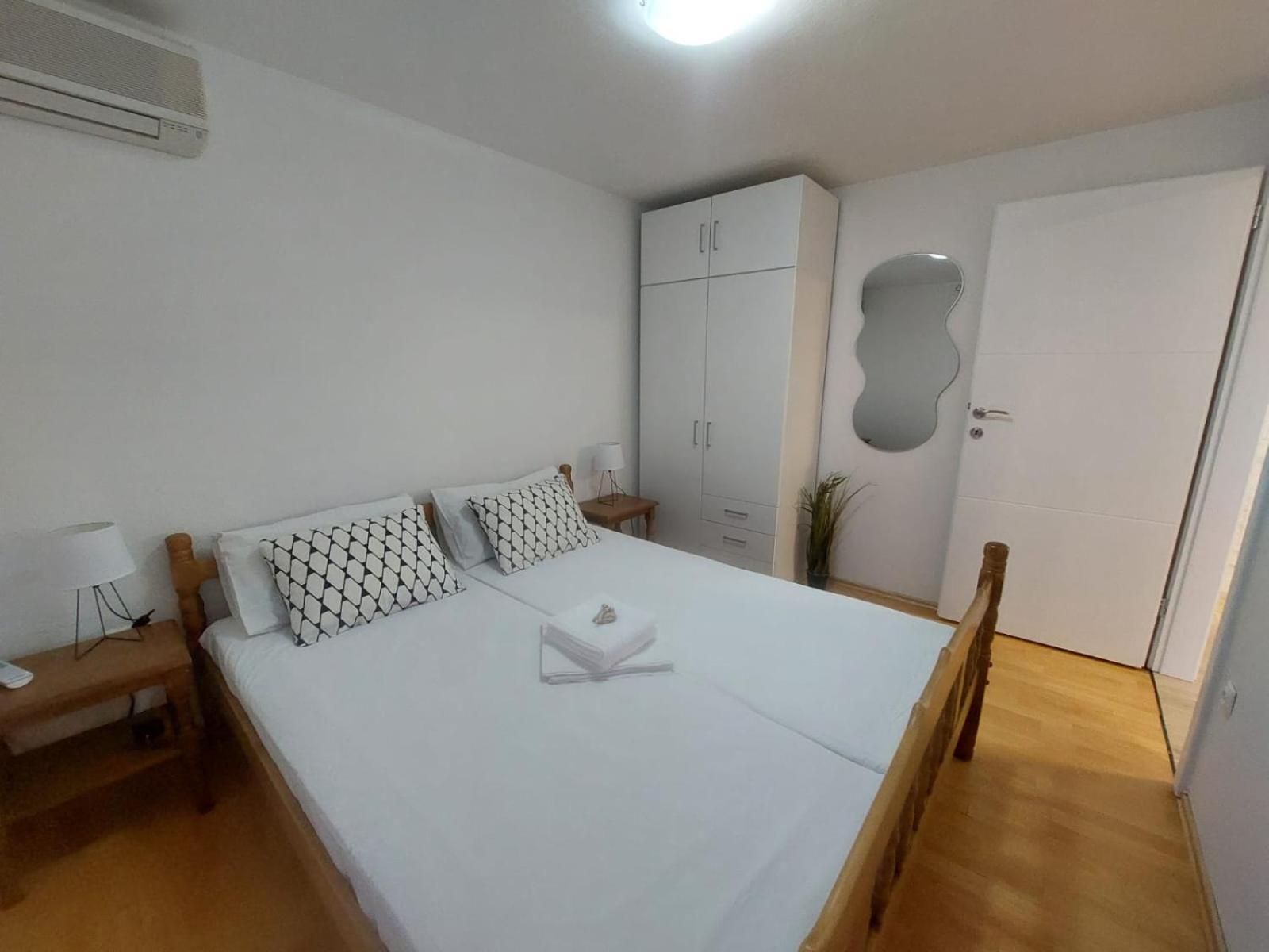 Luka Apartman *